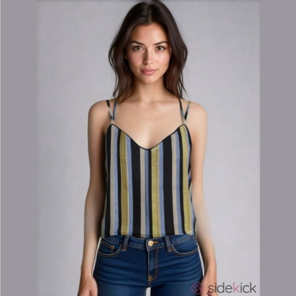 NWOT 4SI3NNA Top Size S Blue Striped